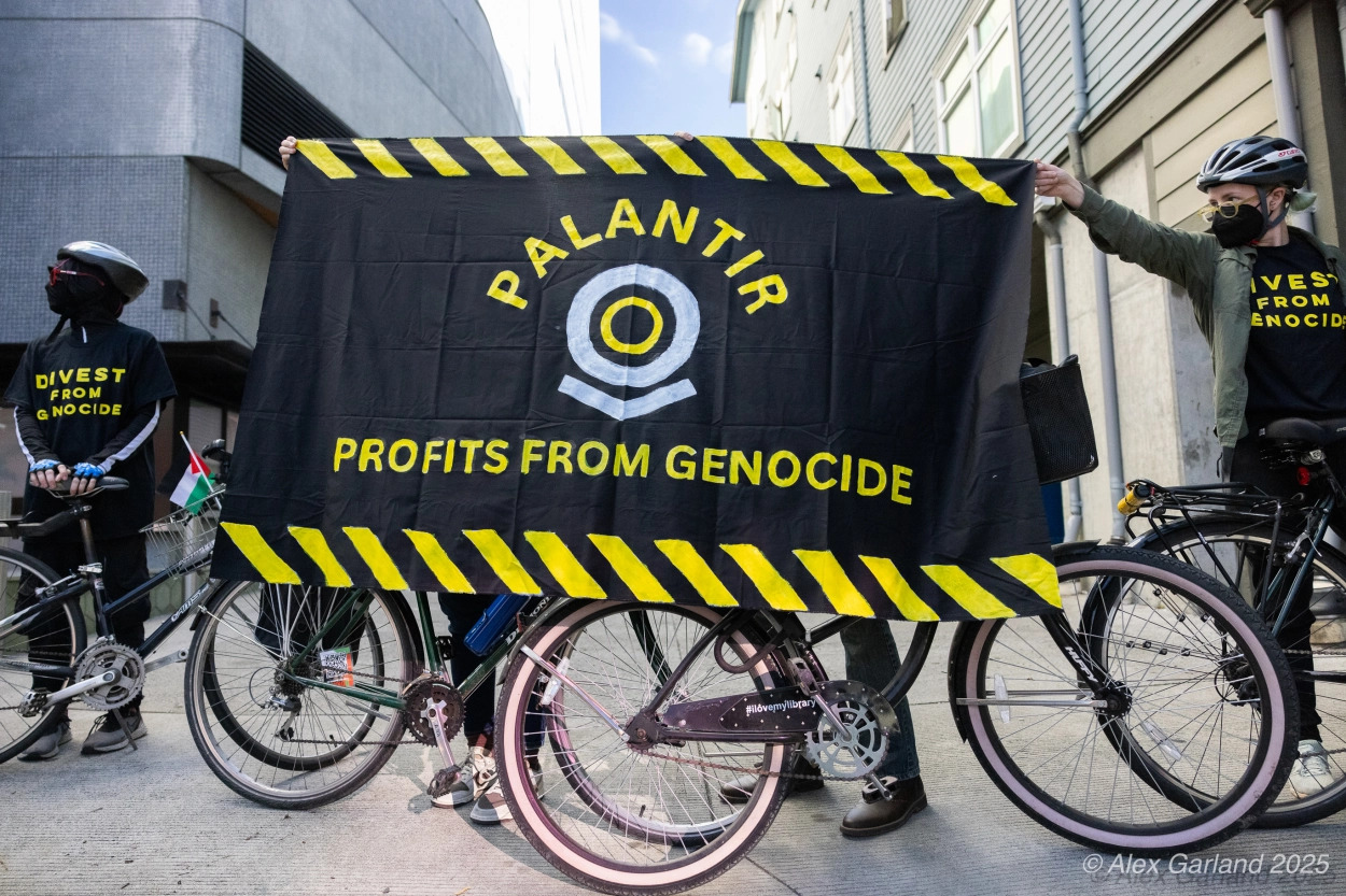 Seattle activists block Palantir offices in South Lake Union for its ties to human rights abuses in Palestine, contract with ICE&nbsp;deepens