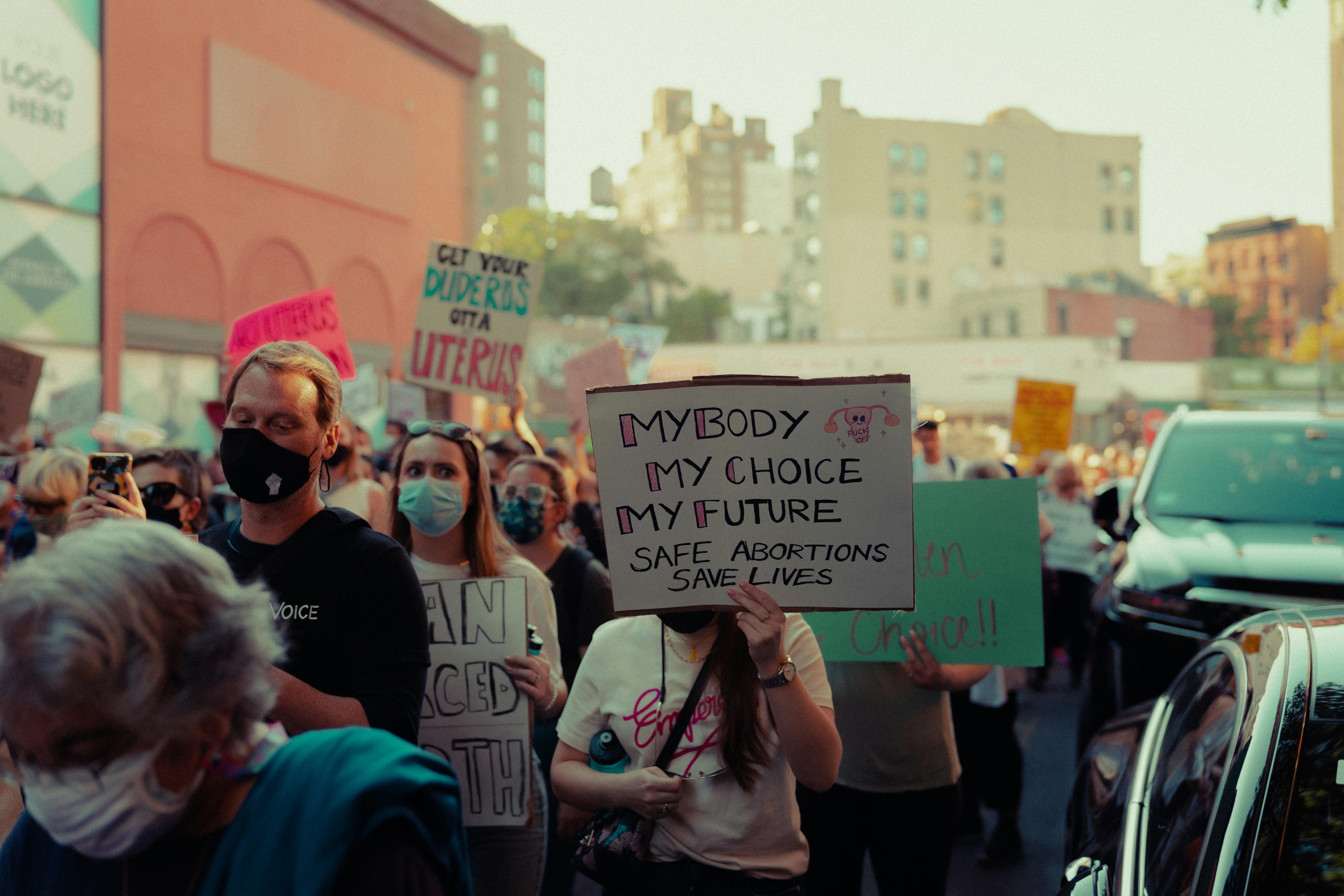 Supreme Court temporarily restores virtual access to abortion medication&nbsp;mifepristone